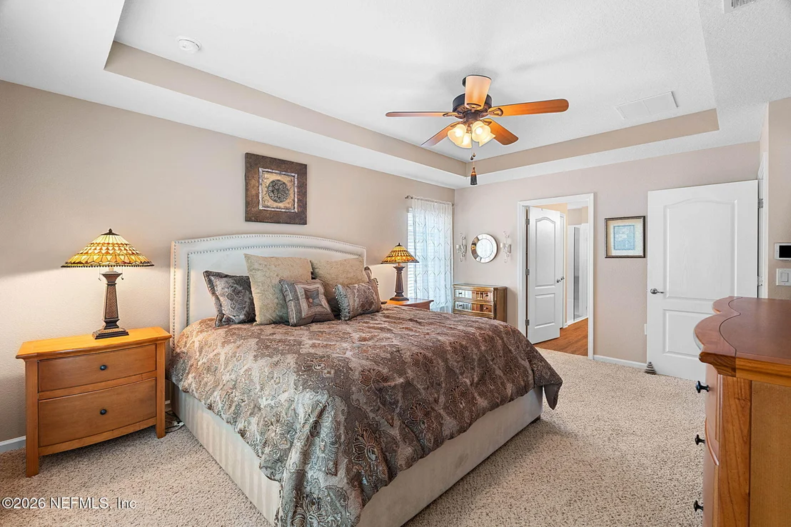 Photo of 332 PALACE Drive