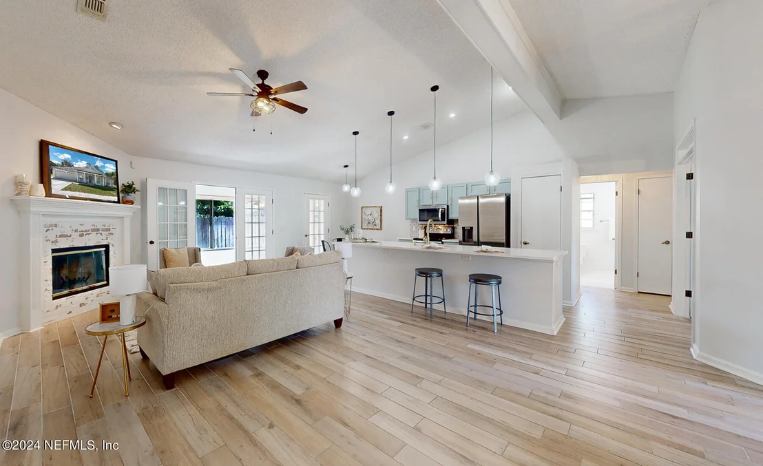Photo of 8666 CHARLESGATE Circle N