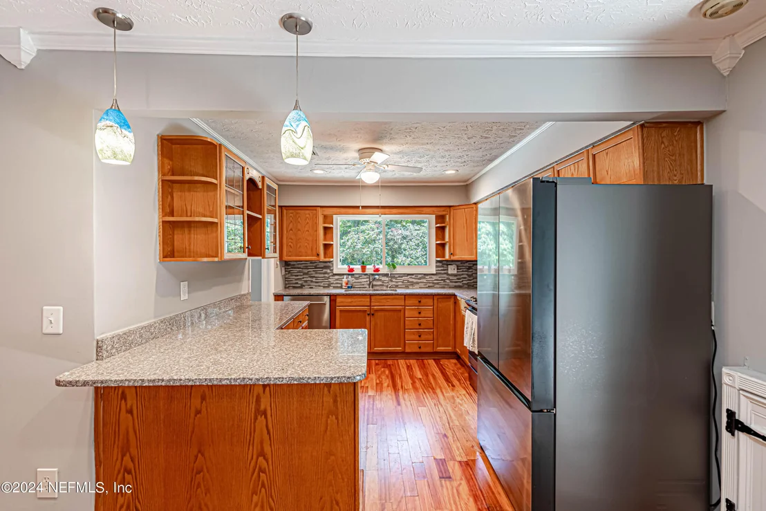 Photo of 2901 PACES FERRY Road S
