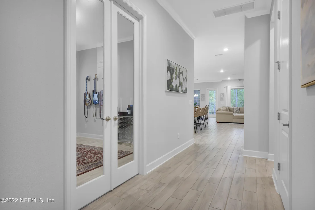 Photo of 142 CONSTITUTION Drive