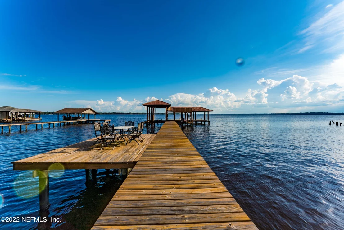 Photo of 8289 COLEE COVE Road