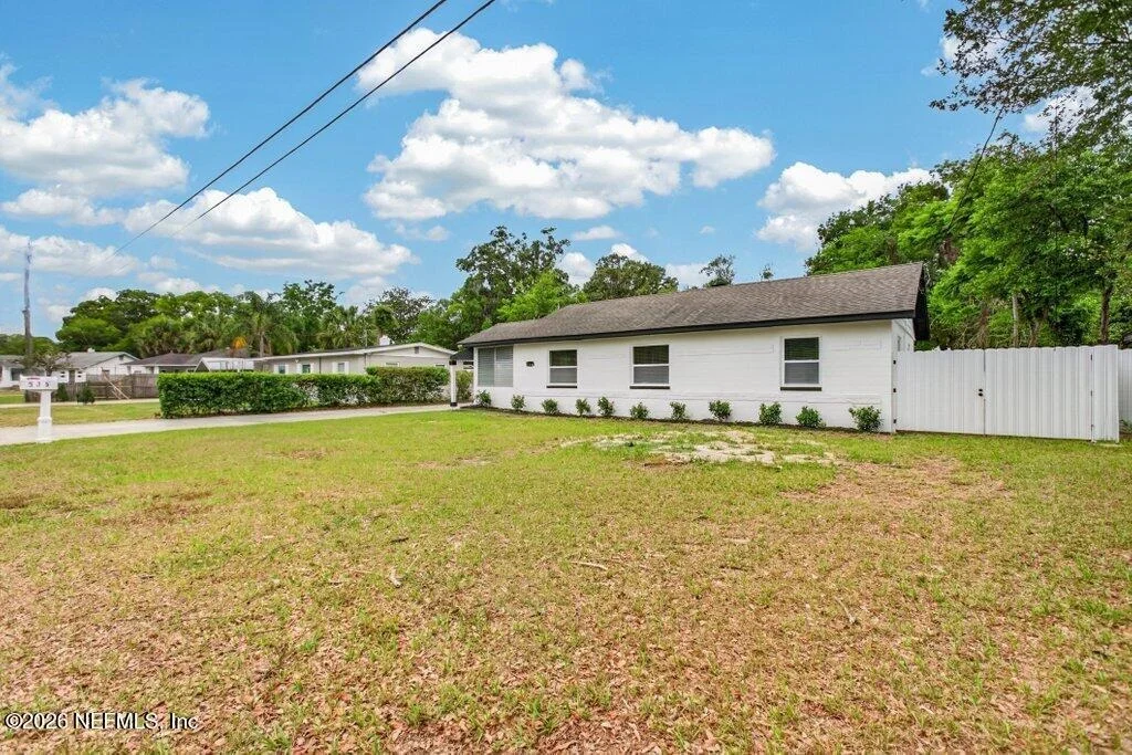 Photo of 536 SAPELO Road