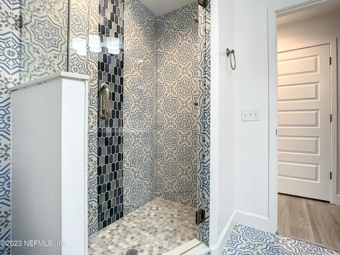 Photo of 6635 MADISON Street