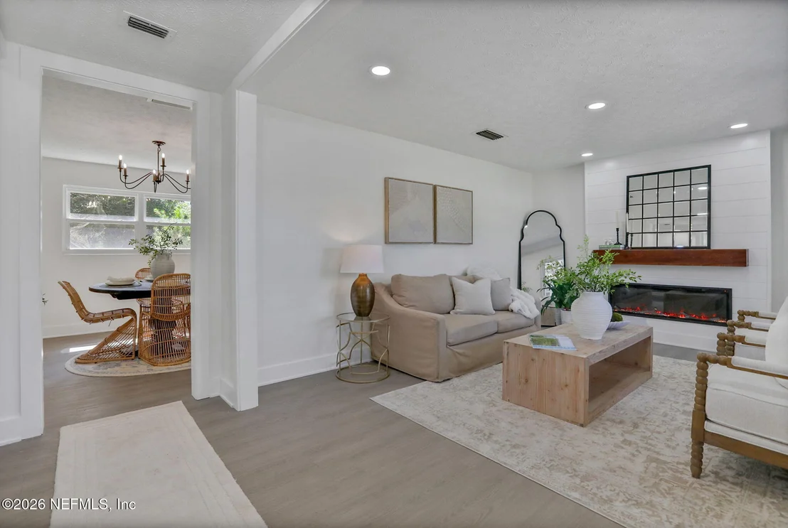 Photo of 1114 GROVE PARK Drive