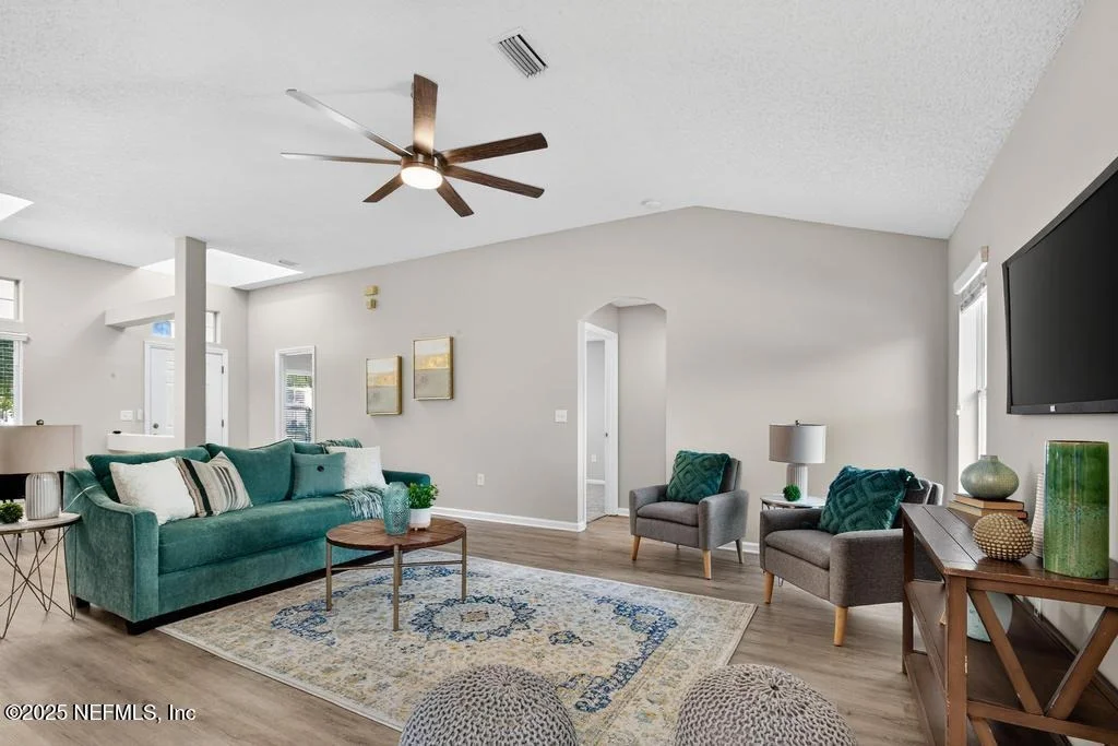 Photo of 12782 DUNNS VIEW Drive