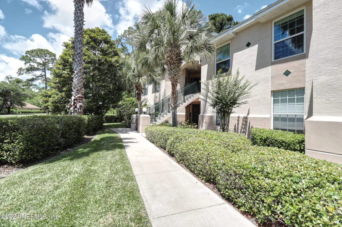 Photo of 1802 PRESTWICK Place