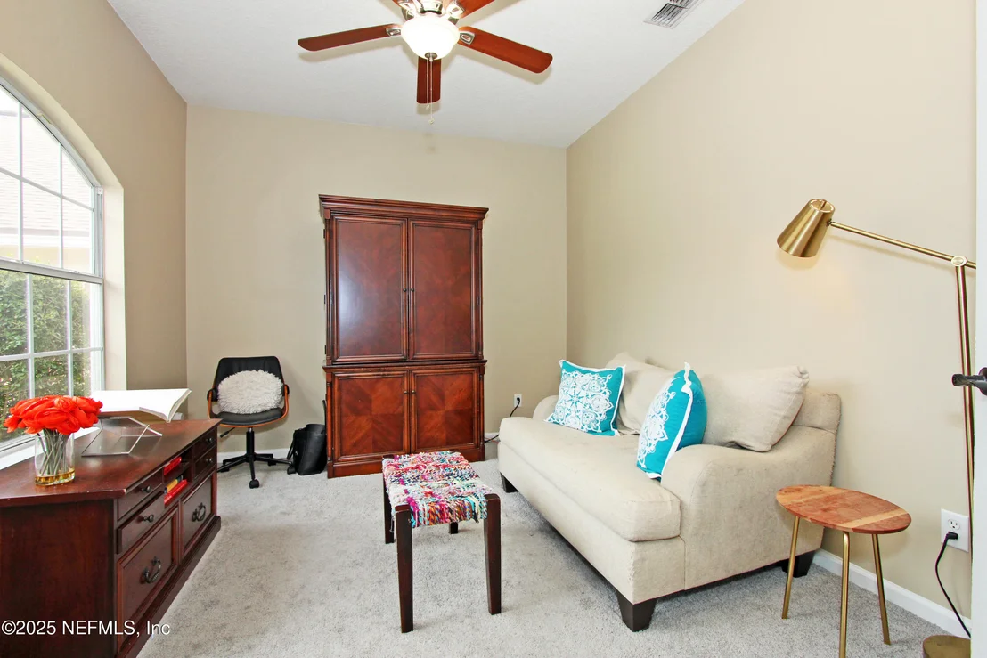 Photo of 1121 ANDREA Way