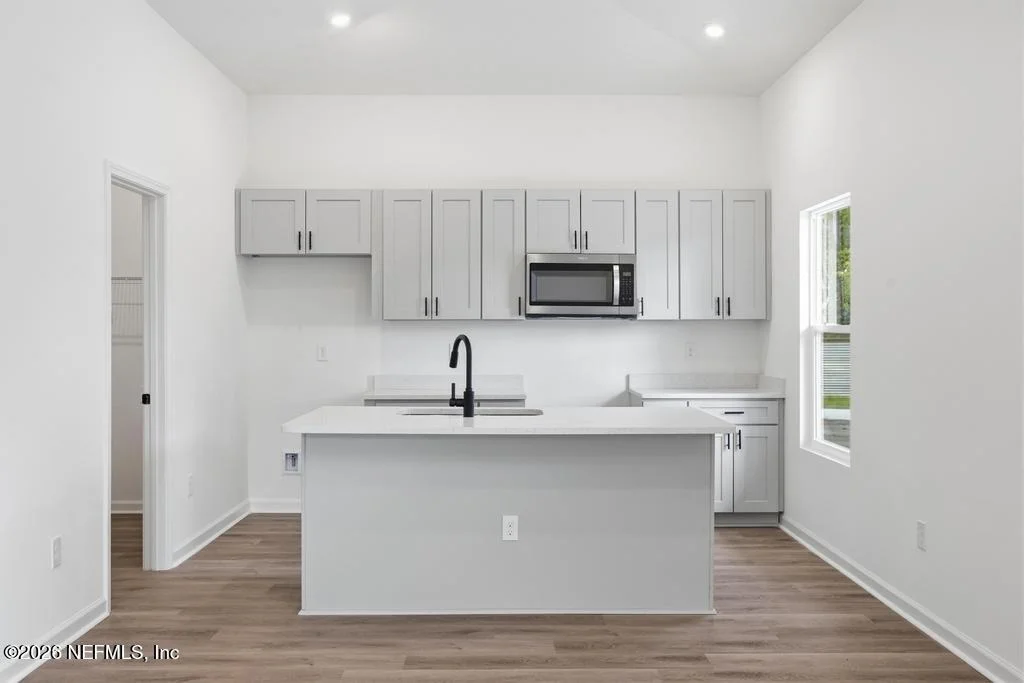 Photo of 12164 LYONS Street