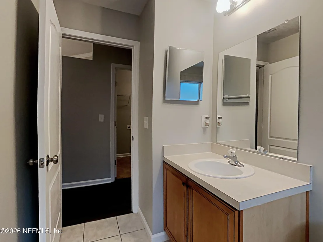 Photo of 3814 HIDDEN VIEW Drive
