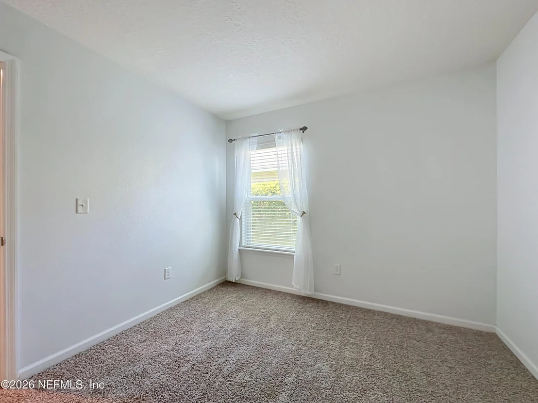 Photo of 15971 HUTTON Lane
