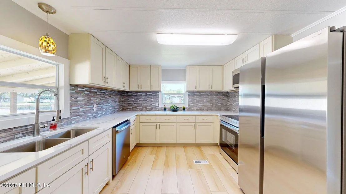 Photo of 5926 LONGCHAMP Drive