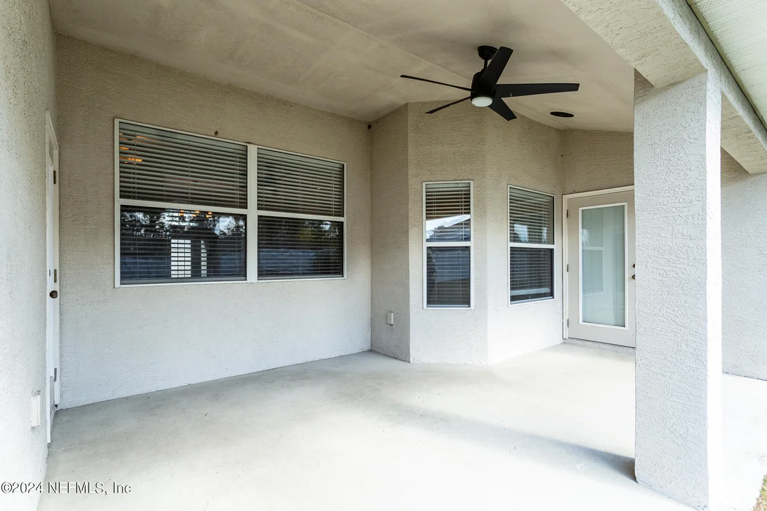 Photo of 4 RIVER Place