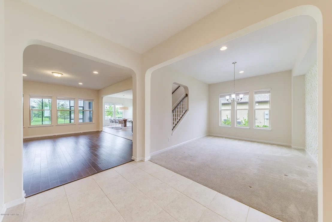 Photo of 102 STARLIS Place