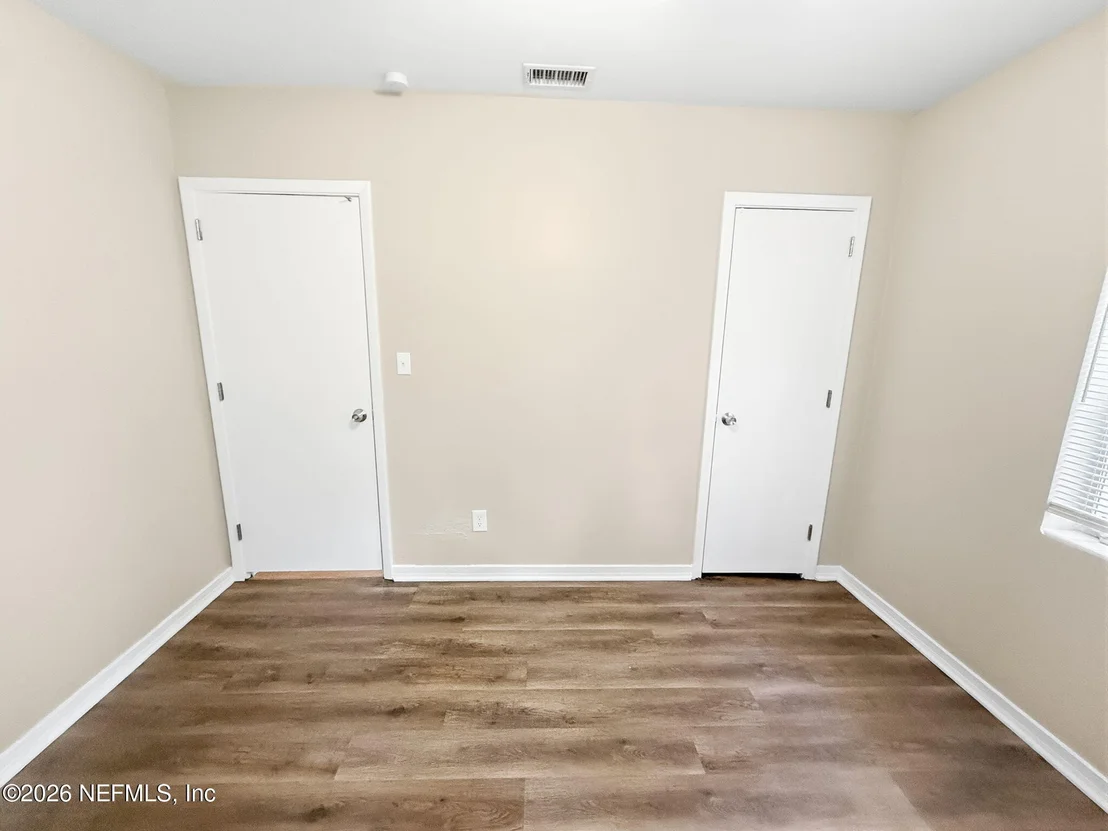 Photo of 2942 CHRISTOPHER Road
