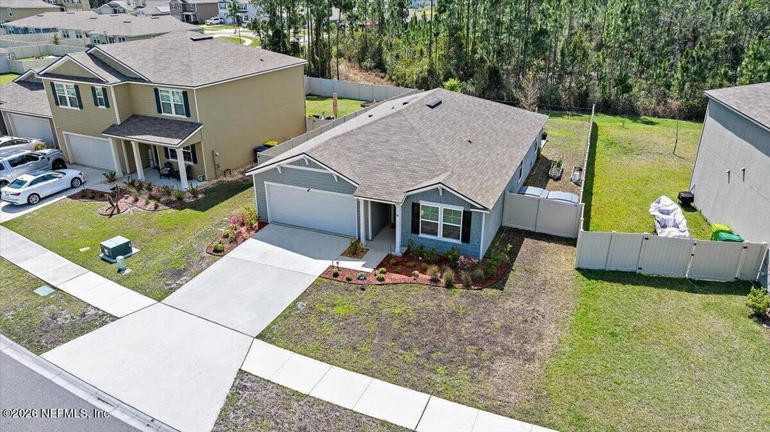 Photo of 65394 RIVER GLEN Parkway