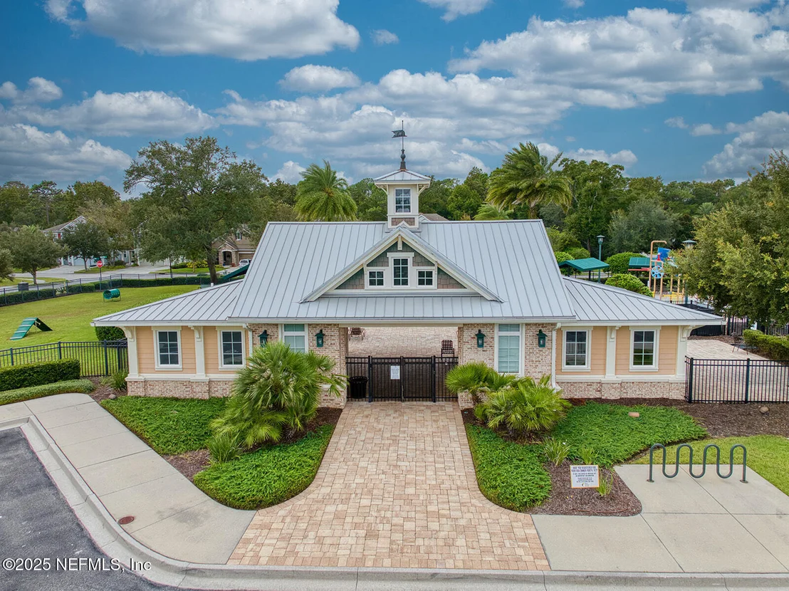 Photo of 3800 CROSSVIEW Drive