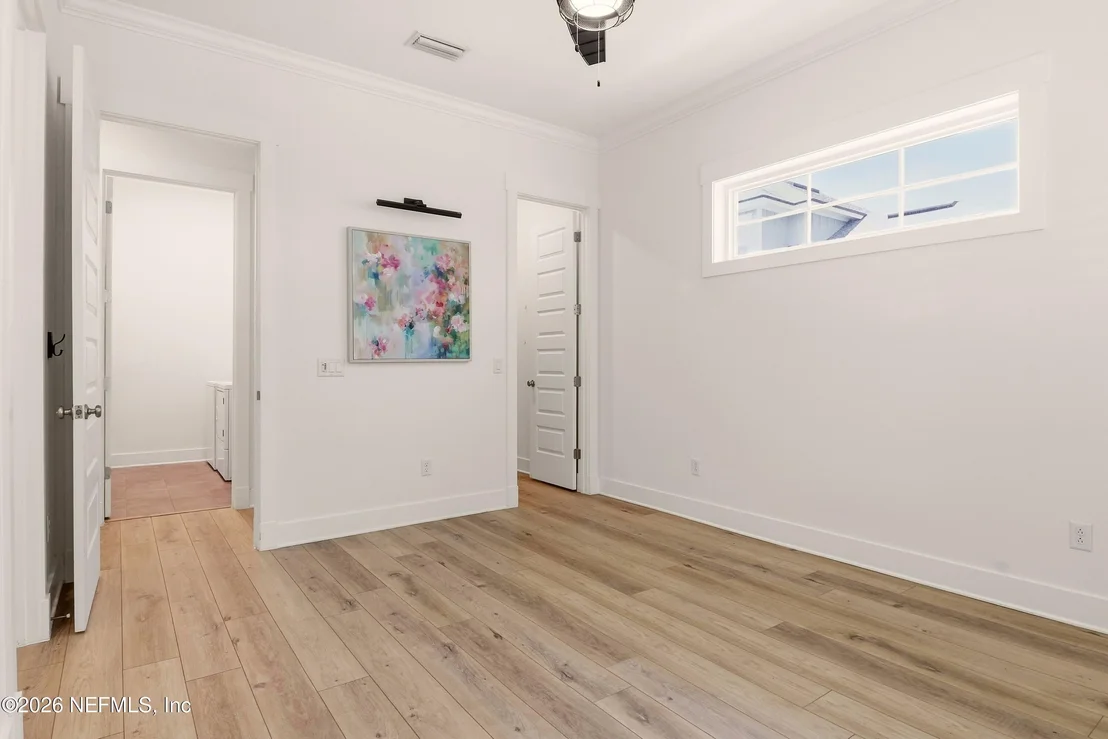 Photo of 315 RIDGEWAY Road