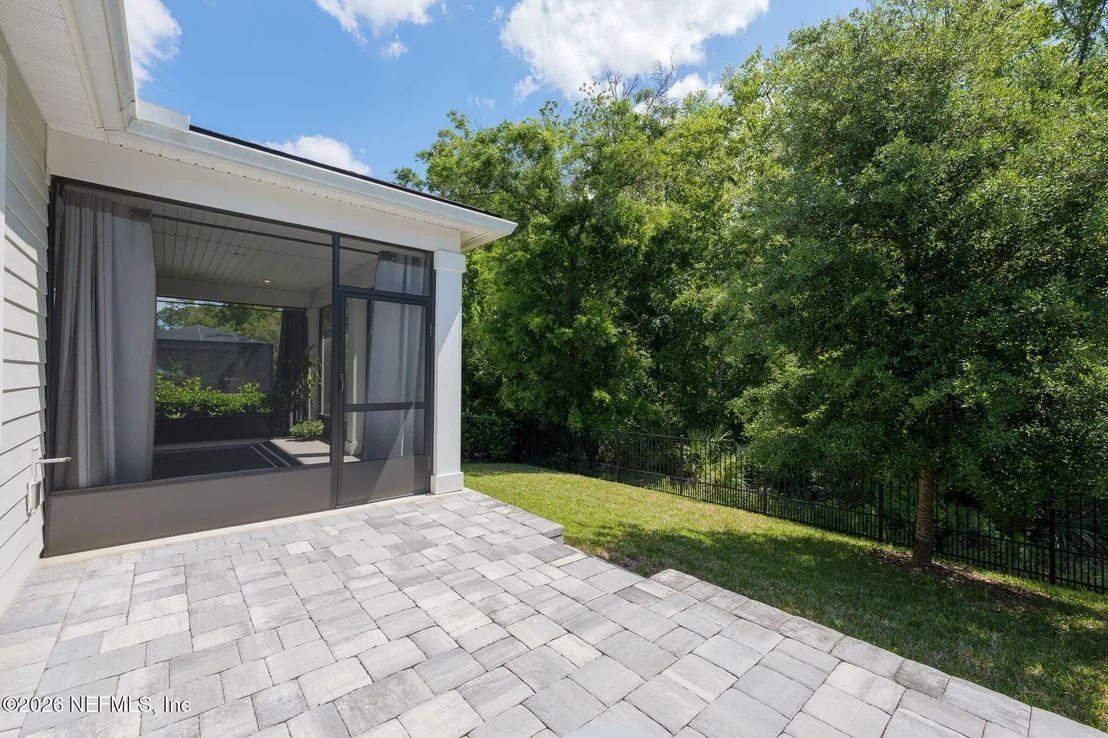 Photo of 236 LADYSLIPPER Drive