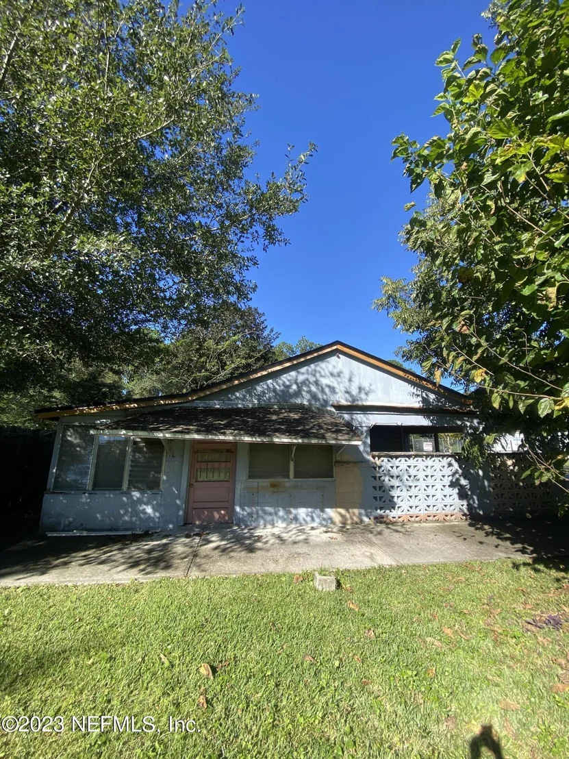 Photo of 4451 LINDER Avenue