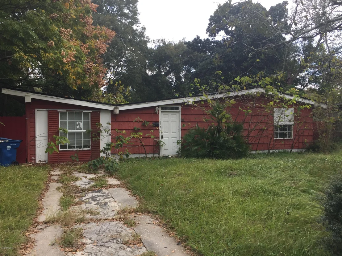 Photo of 1825 LAYTON Road