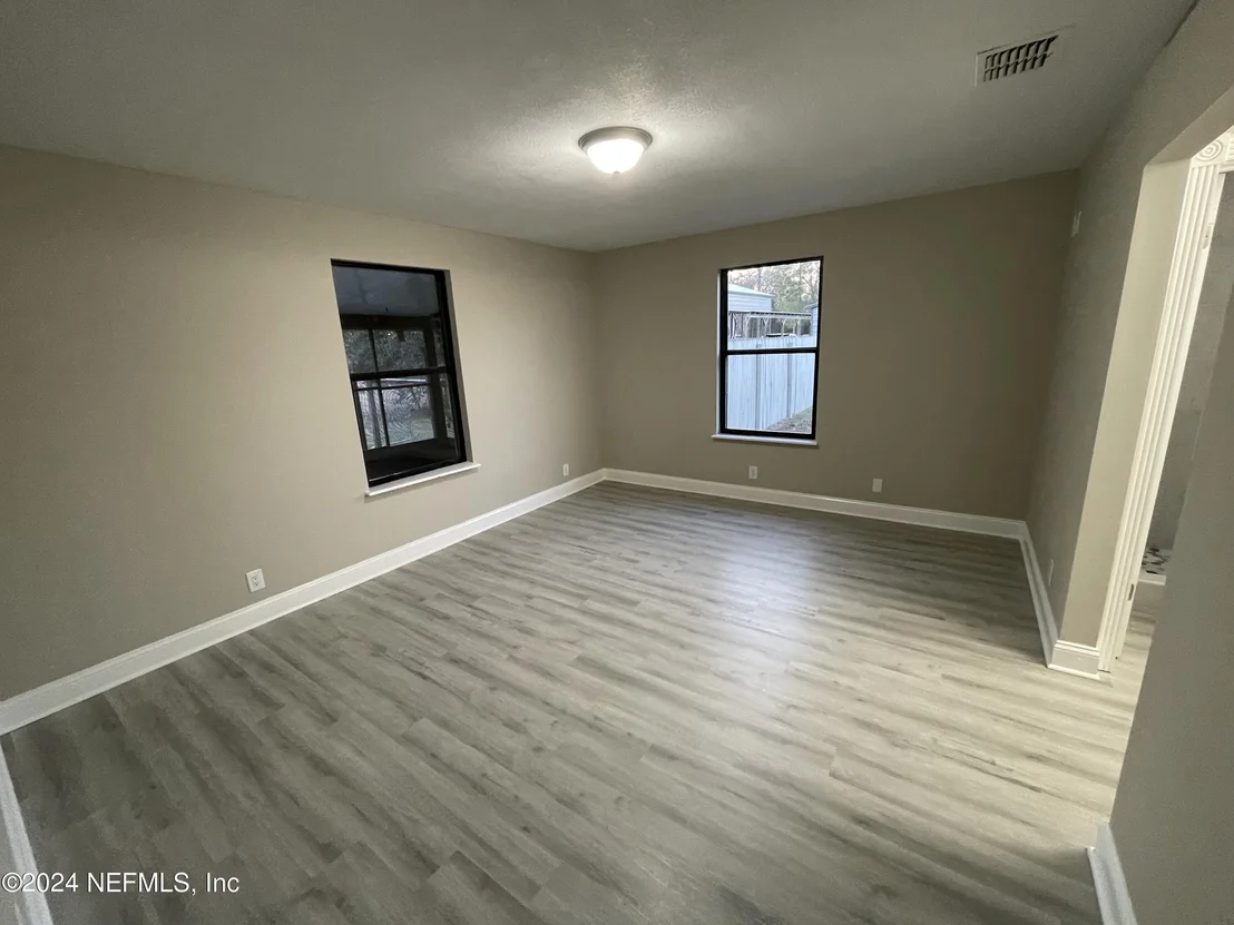 Photo of 4535 CHIPMUNK Road