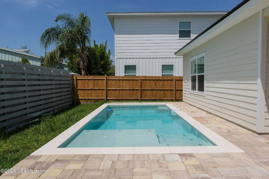 Photo of 609 TWENTY SECOND Street