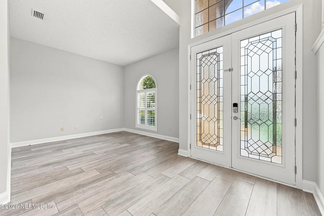 Photo of 10125 DELPOINT Lane
