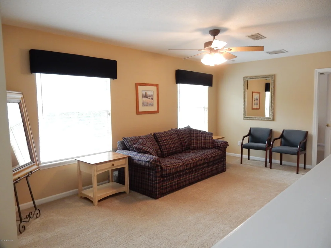 Photo of 156 IVY LAKES Drive