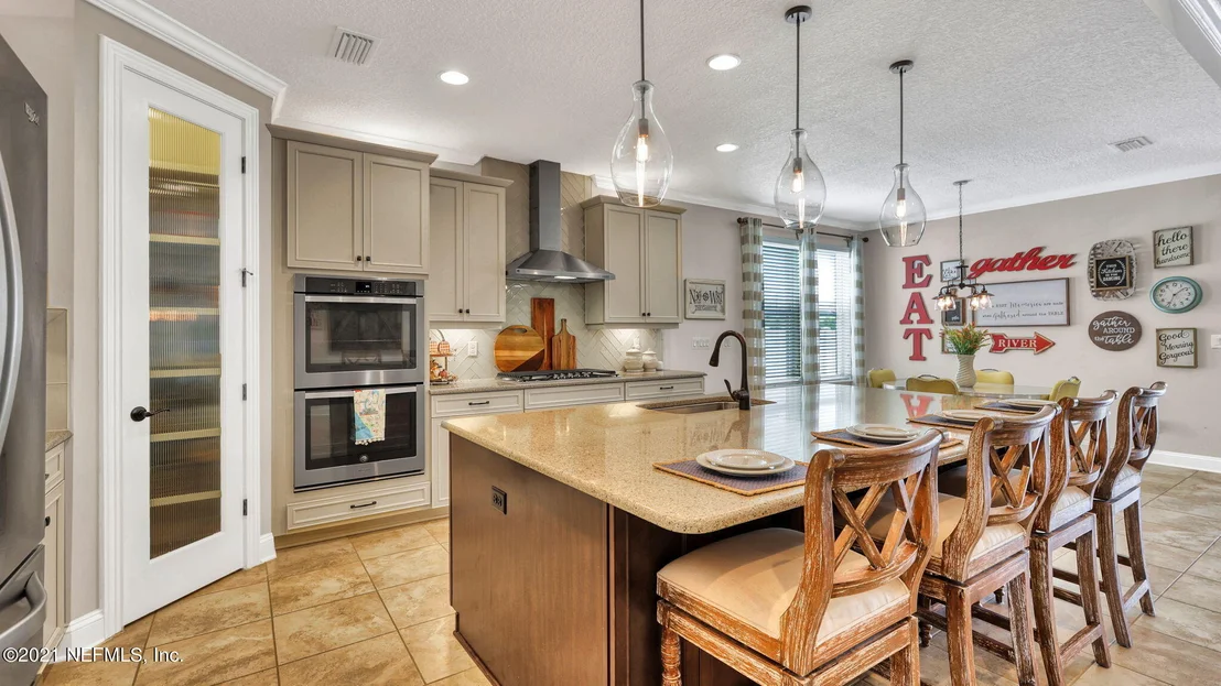 Photo of 287 RAWLINGS Drive