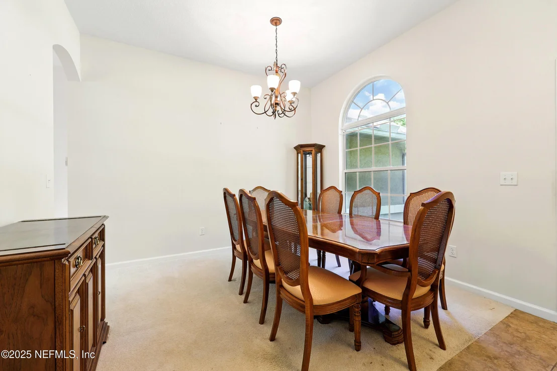 Photo of 372 JOHNS CREEK Parkway