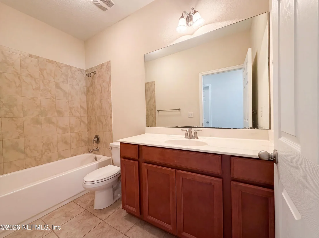 Photo of 288 CAMERON Drive