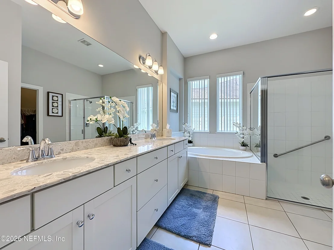 Photo of 676 CHARTER OAKS Boulevard