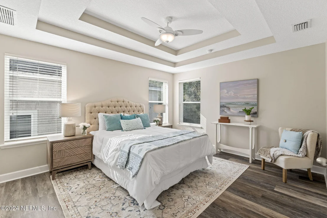Photo of 237 SPRING PARK Avenue