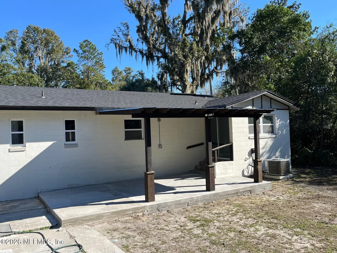 Photo of 265 CAPELLA Road