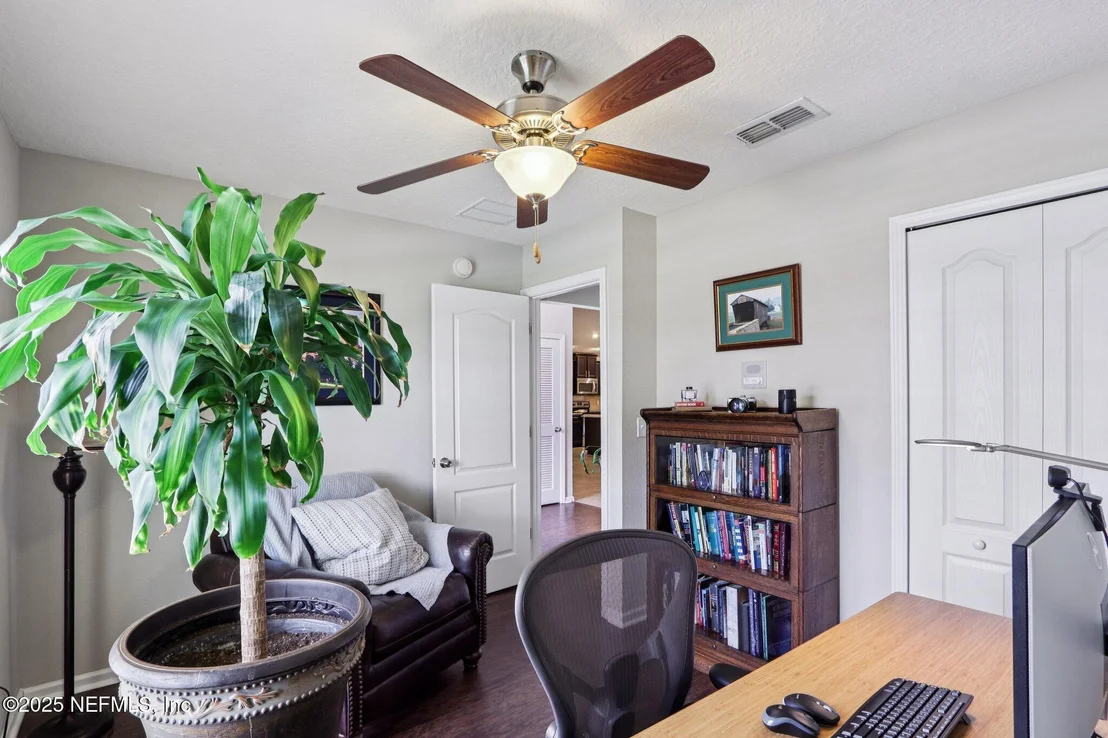 Photo of 3840 GREAT FALLS LOOP Loop