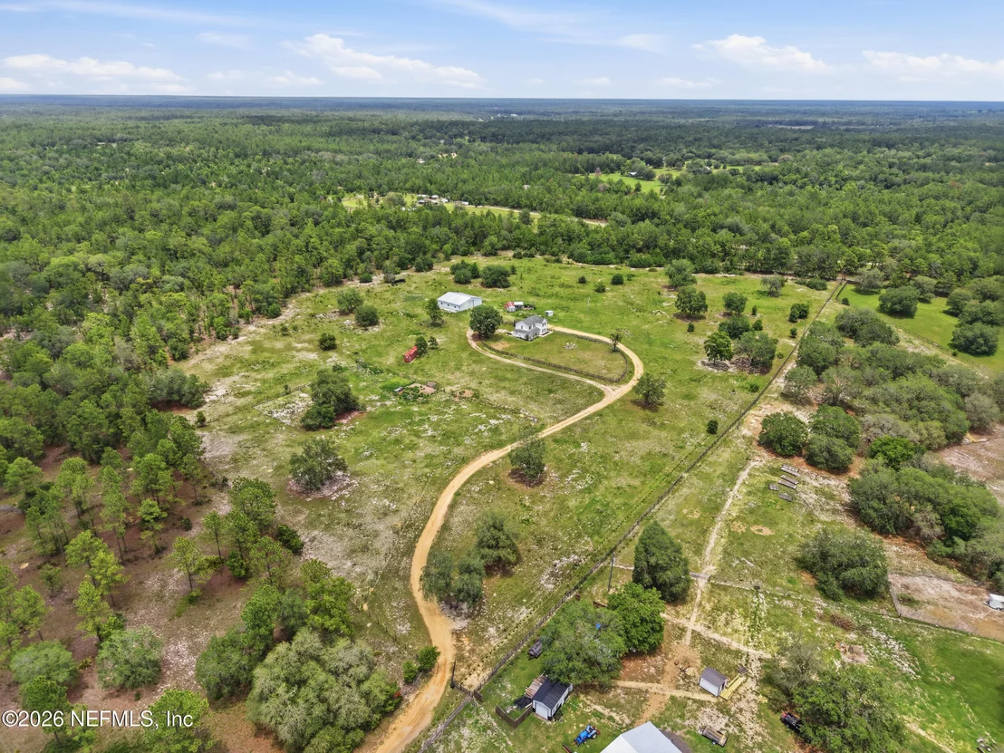 Photo of 8449 STATE ROAD 100