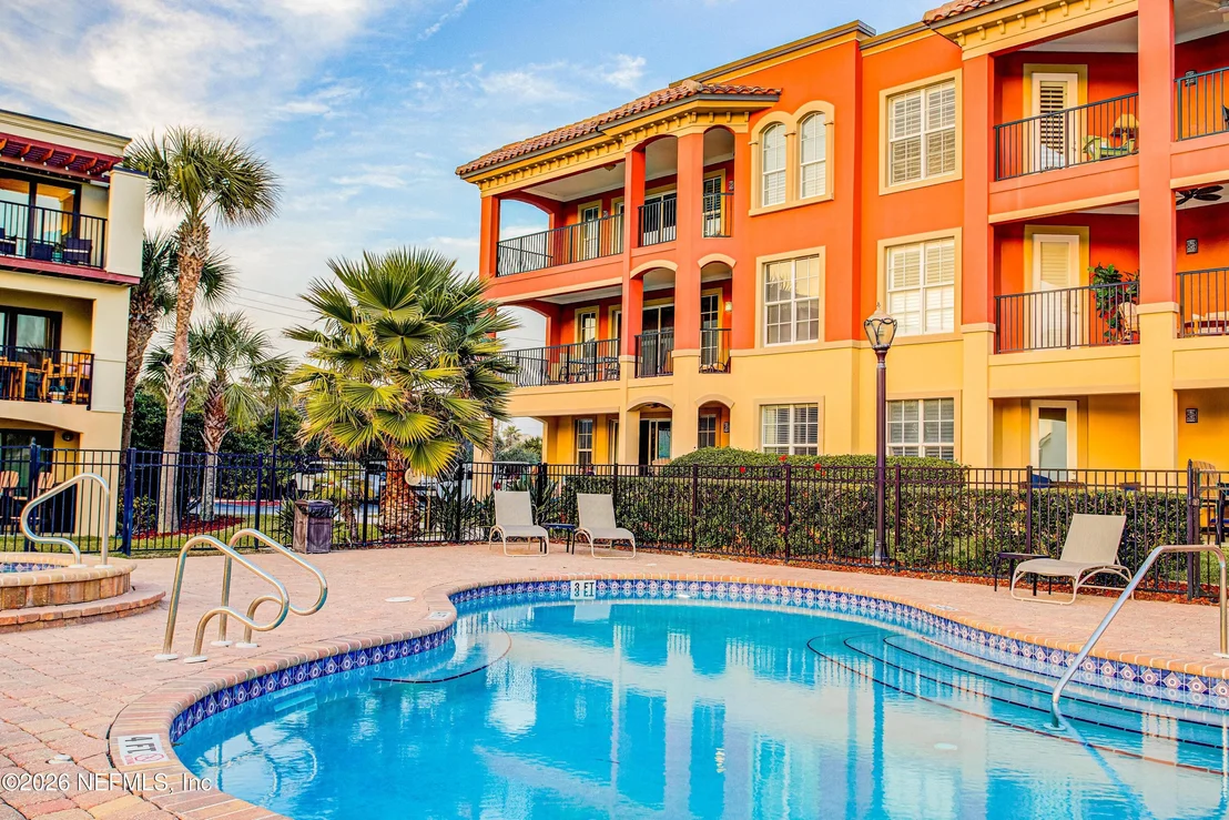 Photo of Unit 303 at 115 SUNSET HARBOR Way