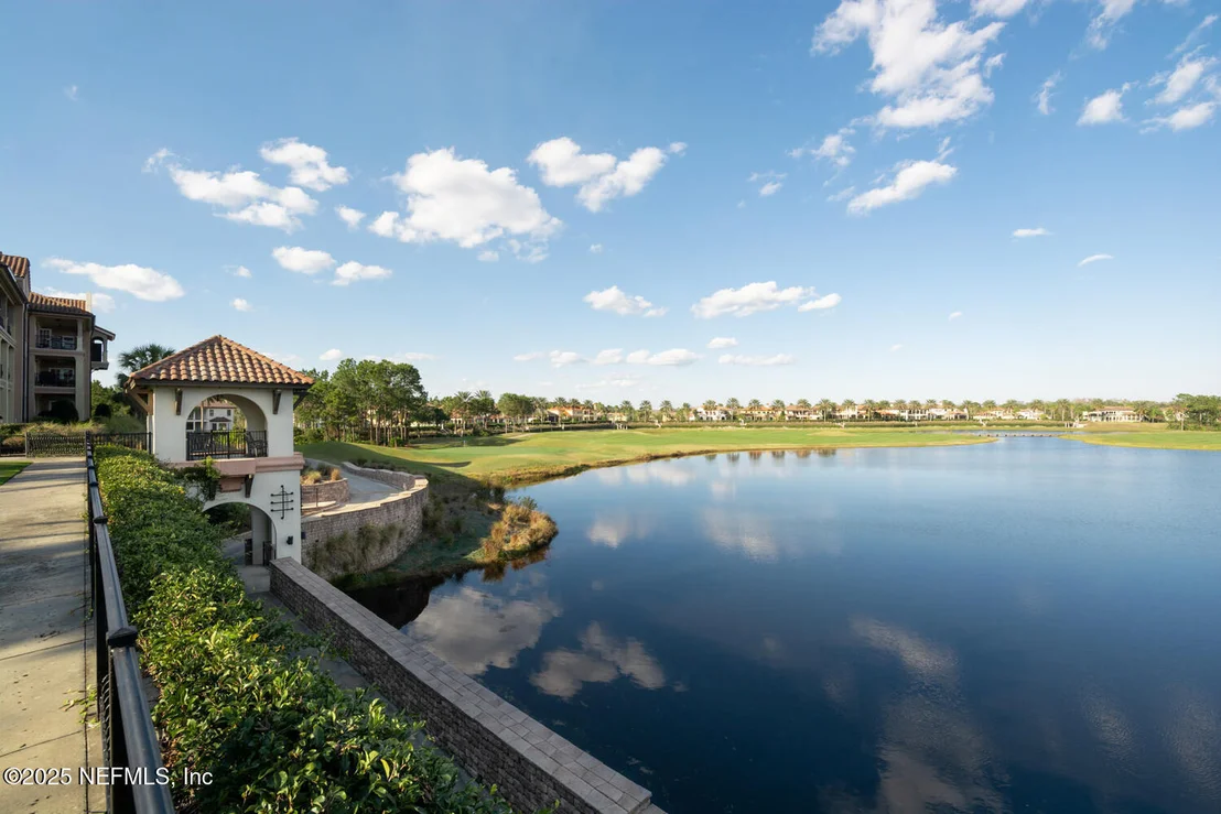 Photo of 148 LA MESA Drive