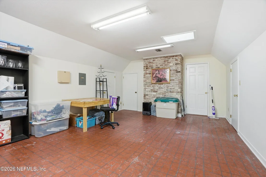 Photo of 970 SANDPIPER Lane