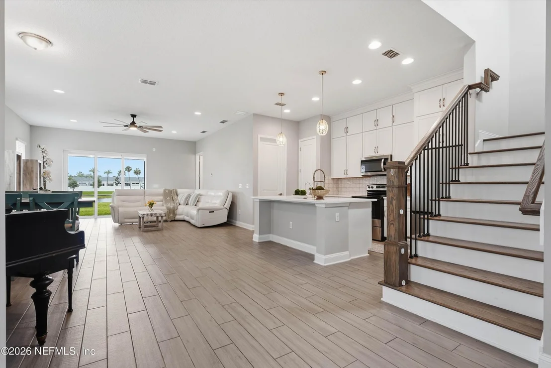 Photo of 385 RUM RUNNER Way