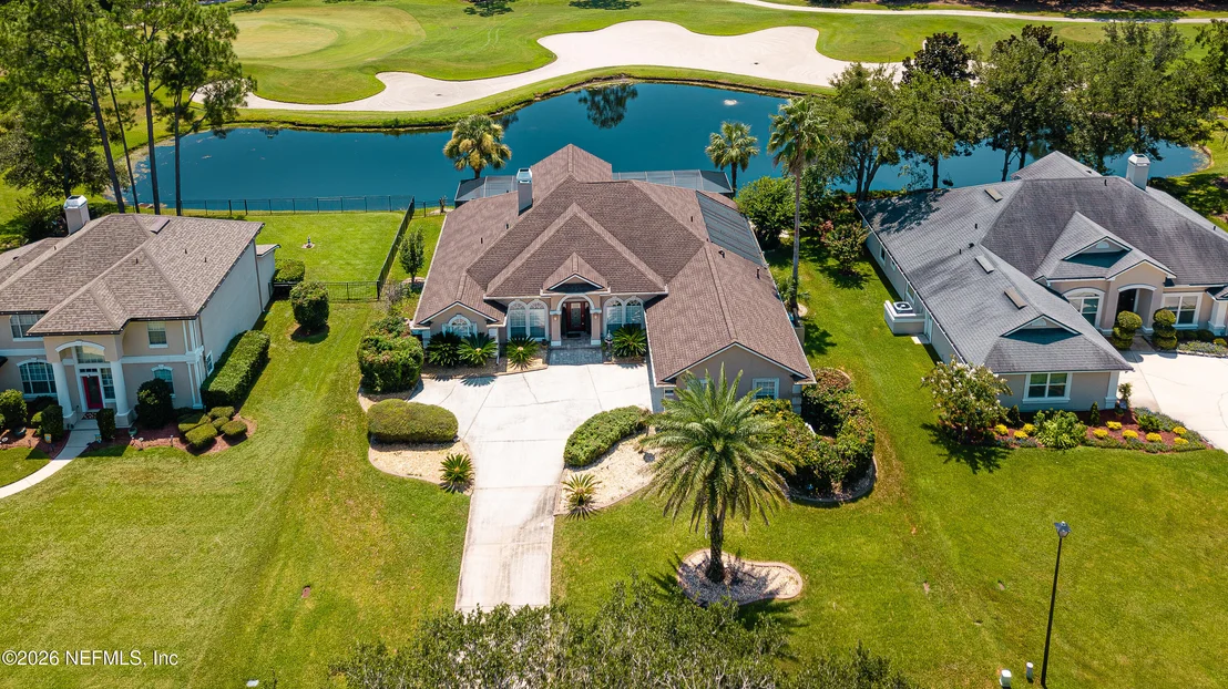 Photo of 1433 COURSE VIEW Drive