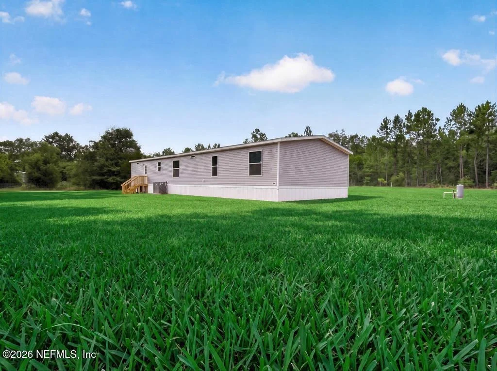Photo of 28122 TRINITY Lane