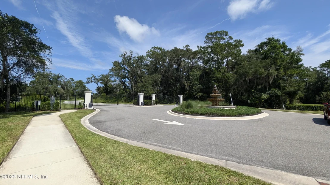 Photo of 33 CANOPY HALL Drive