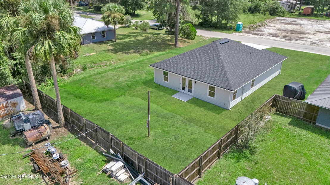 Photo of 126 ROBERTS Boulevard