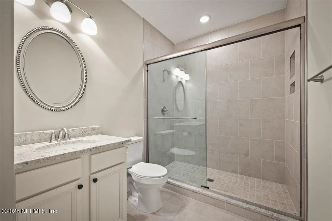 Photo of 305 SEAHILL Drive