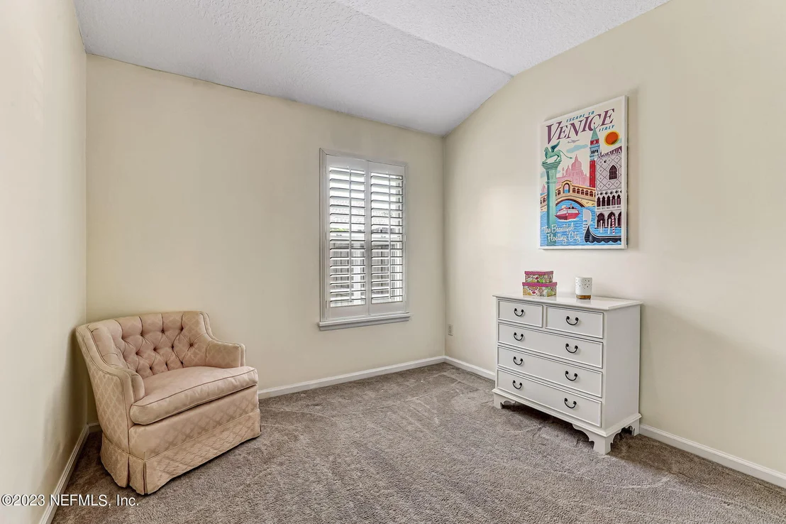 Photo of 412 JOHNS CREEK Parkway
