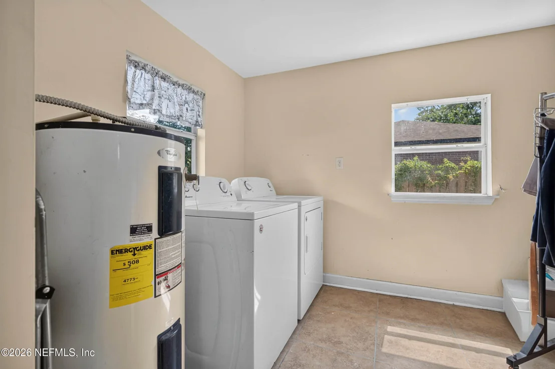 Photo of 3308 SHERIDAN Road