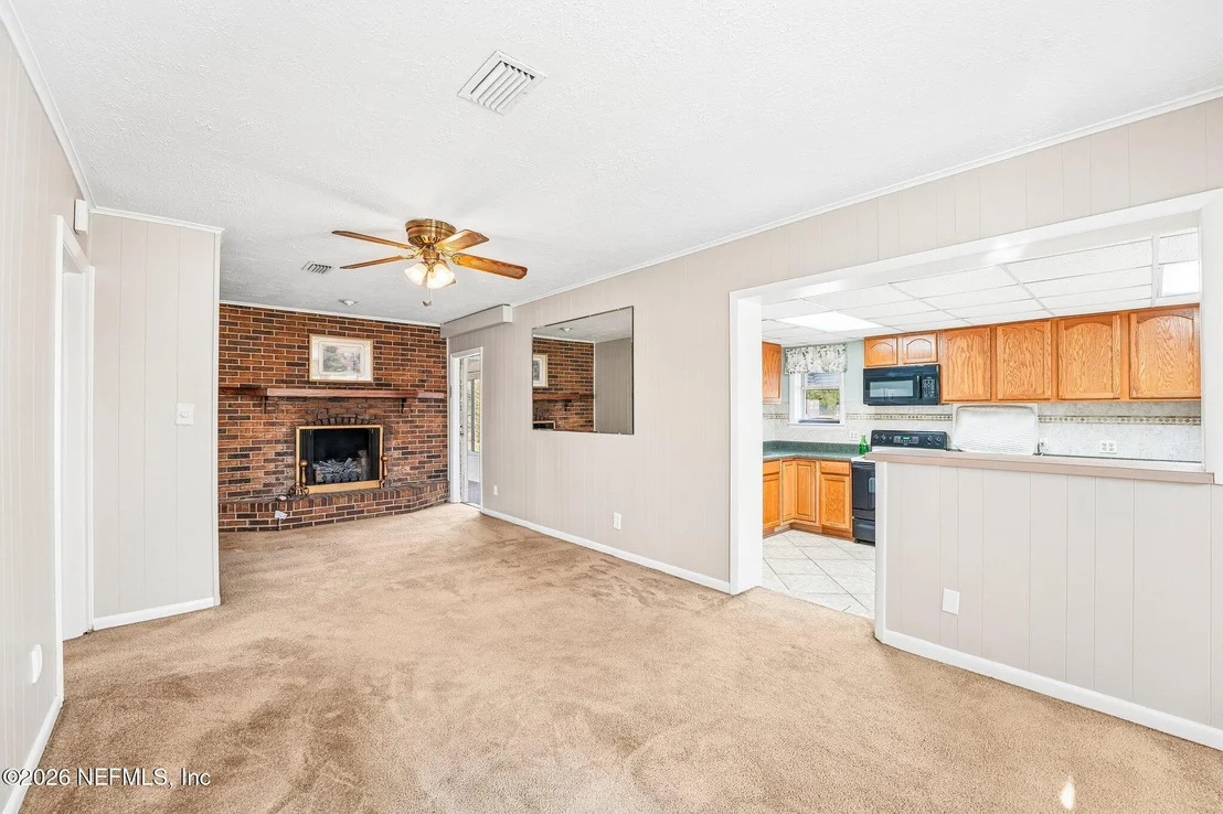 Photo of 10465 STONE Road