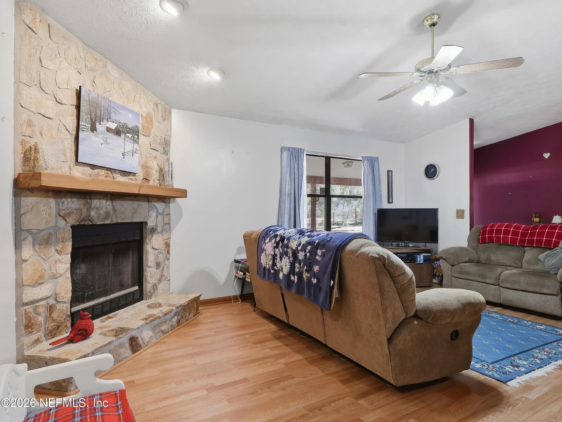 Photo of 8336 SINGLETON Place