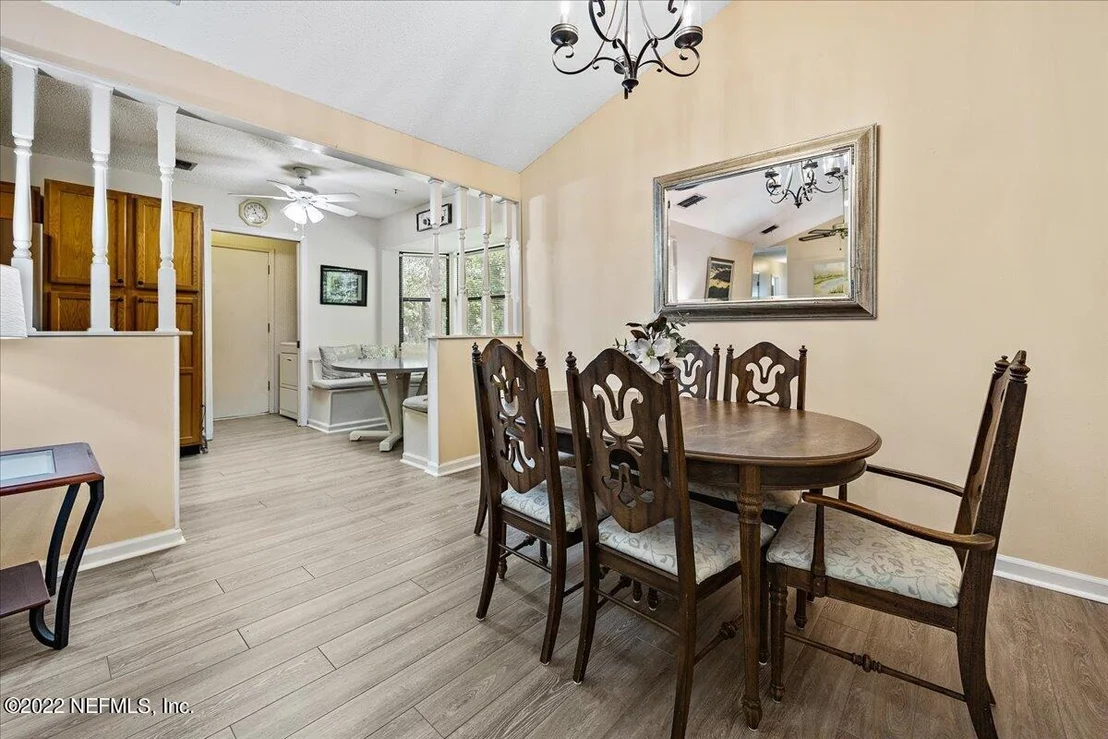 Photo of 8161 CAYUGA Trail N